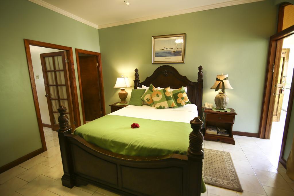 Rayon Hotel Negril Eksteriør bilde