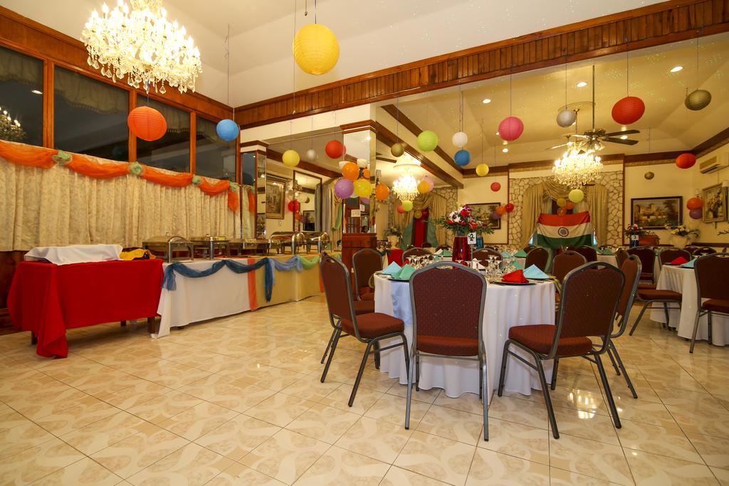 Rayon Hotel Negril Eksteriør bilde