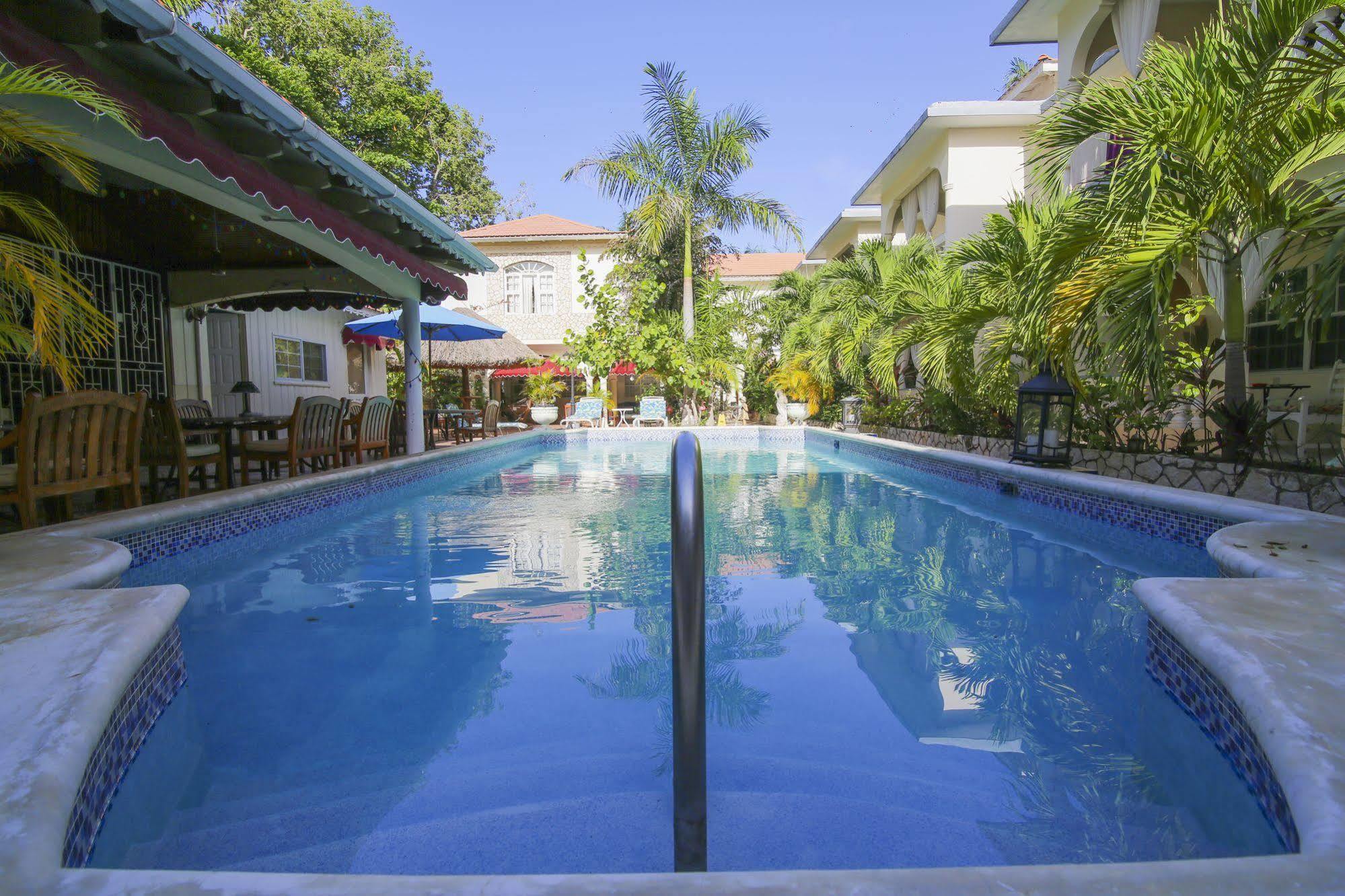 Rayon Hotel Negril Eksteriør bilde